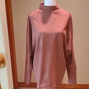 **HOST PICK** BUCKLE BLACK DUSTY ROSE TOP SIZE M
